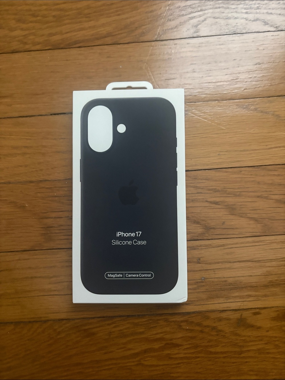 Apple iPhone 17 Silicone Case - Black